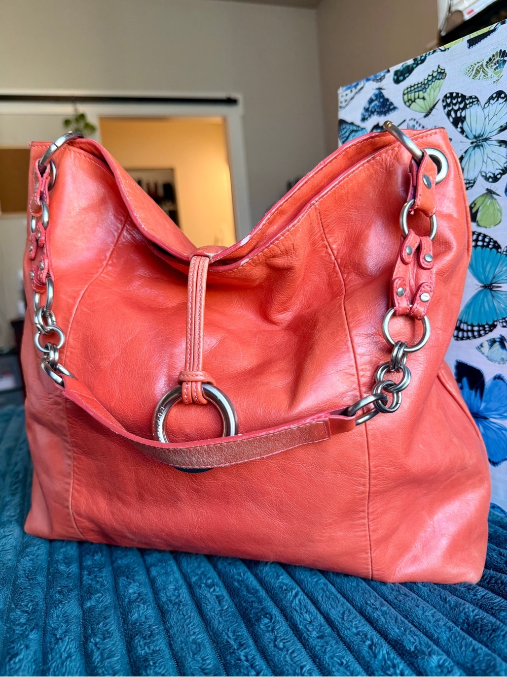 VTG Franco Sarto Orange Coral Leather Hobo Shoulder Bag Silver Chain Details